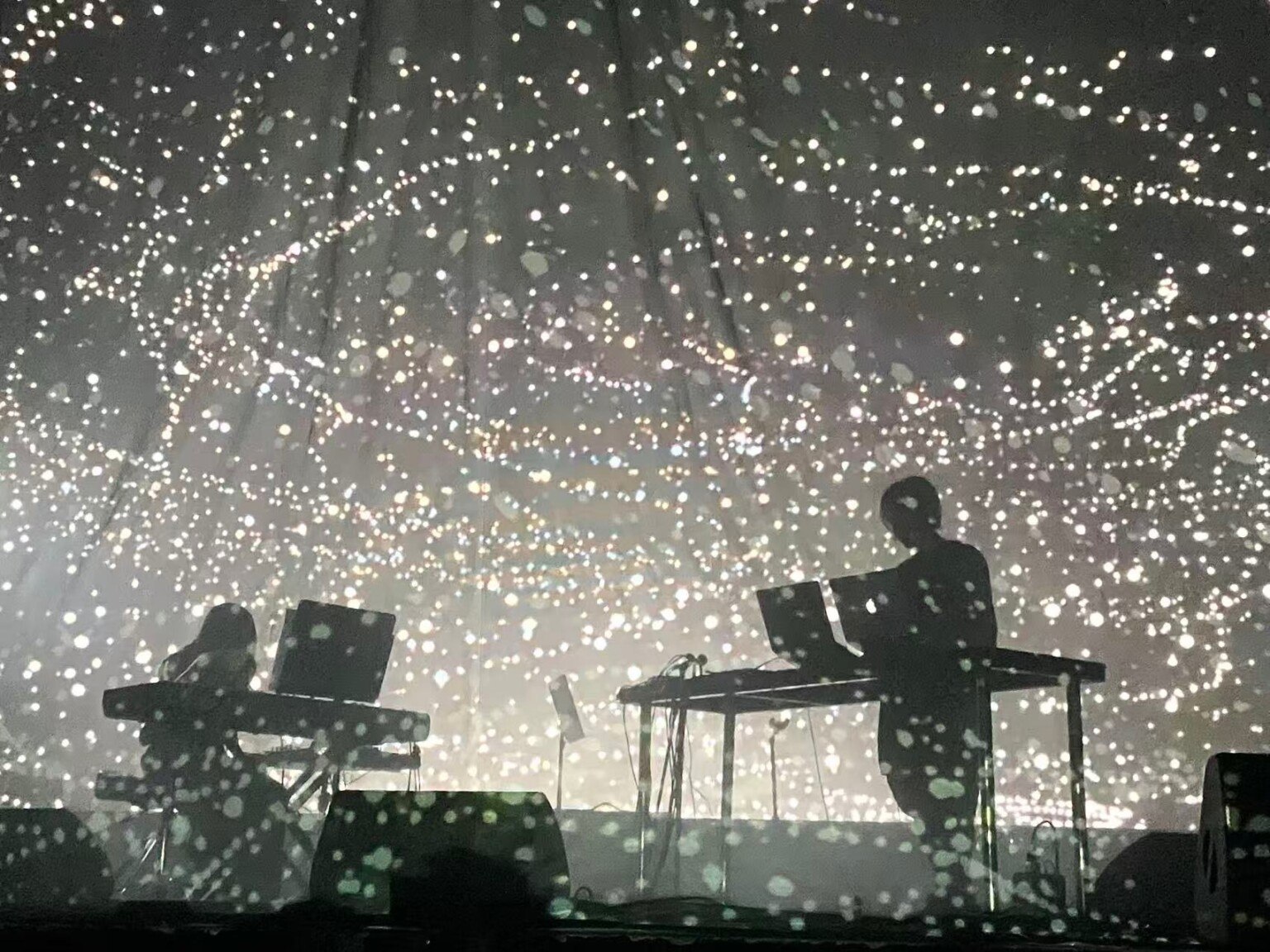 TITAN 粒子视觉
